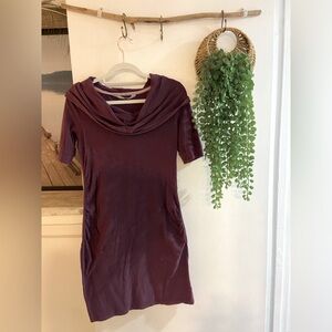 Athleta Jersey knit stretchy dress with 3/4 sleeves and loose hood size xs